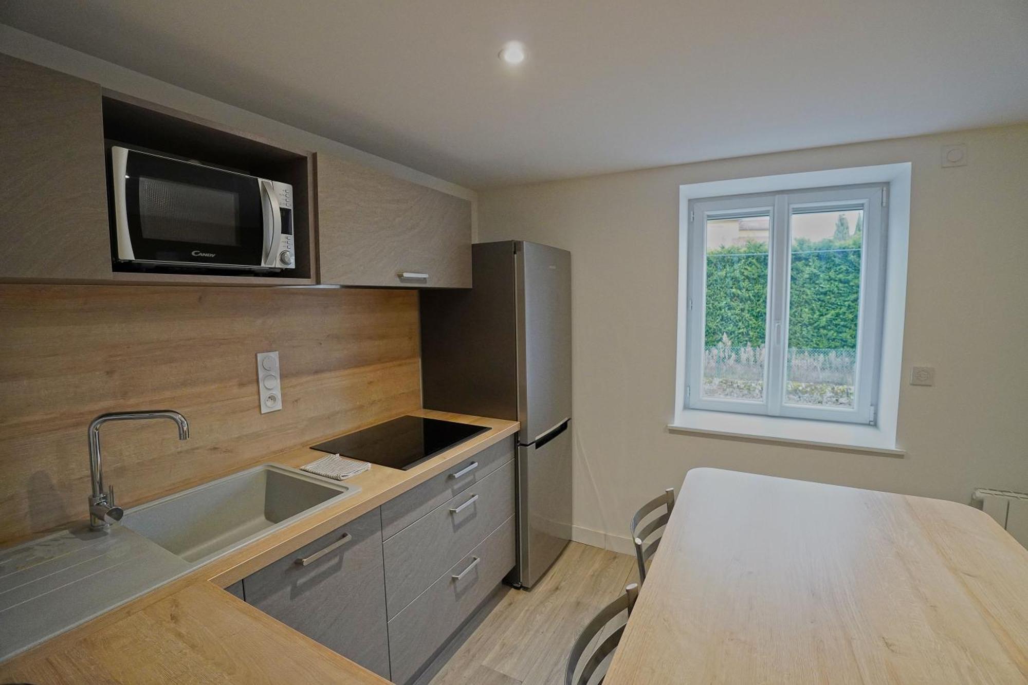 Bel Appartement T2 40 M² Vaugneray ภายนอก รูปภาพ